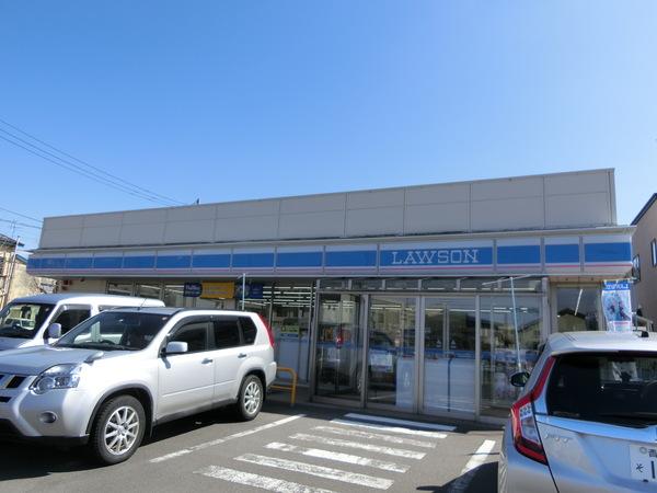 グランモアプレイス(ローソン 新青森南口店)