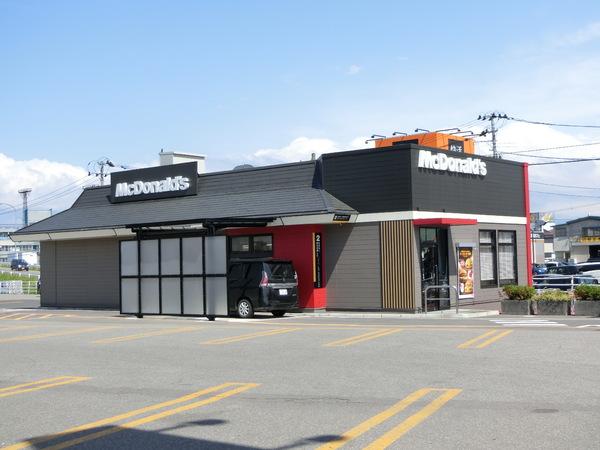 グランモア三好B(マクドナルド青森西バイパス店)