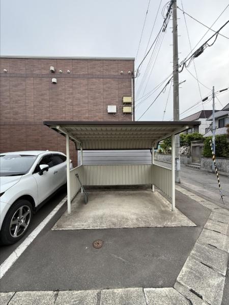 グランモア中佃