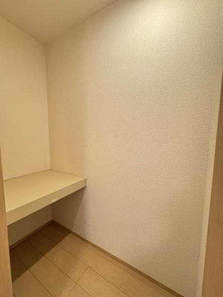 アリエスカ三内