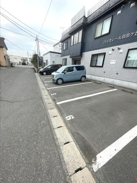 ハイセレール自由が丘　B