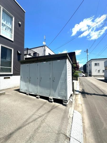 オリーブ桜川