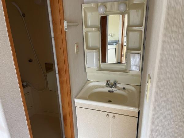 青森市松原2丁目のアパート(洗面台・洗面所)