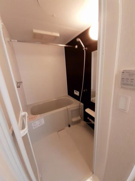 青森市花園1丁目のアパート(バス)