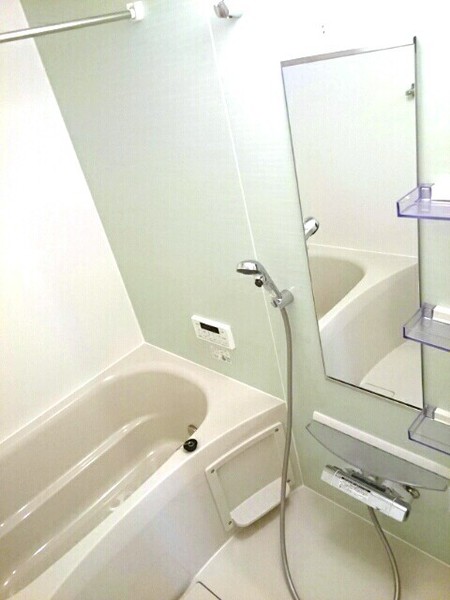 カエルムU2(バス)