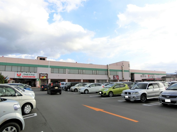 ヴィラ・よつば館(ラ・セラ東バイパスショッピングセンター)