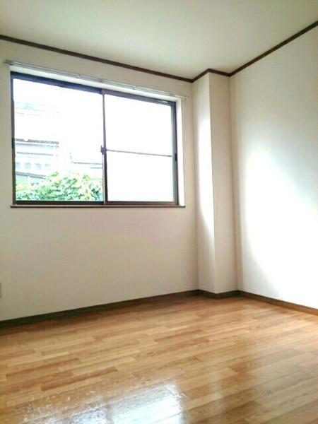 ヴィラ・よつば館