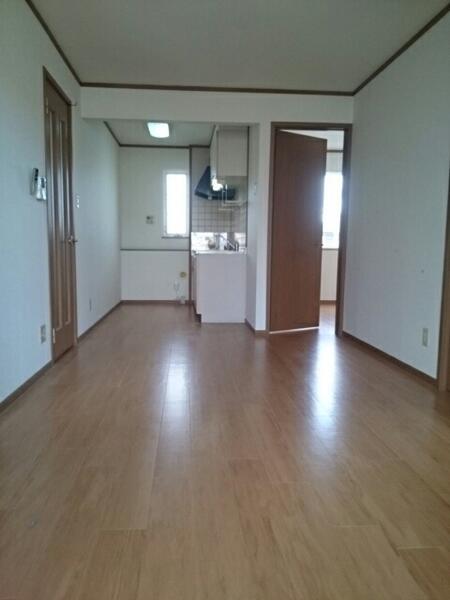 サンライズ　Ｂ棟