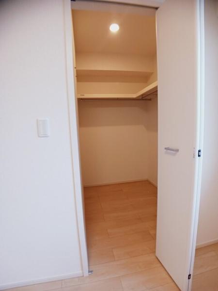 青森市富田２丁目のアパート