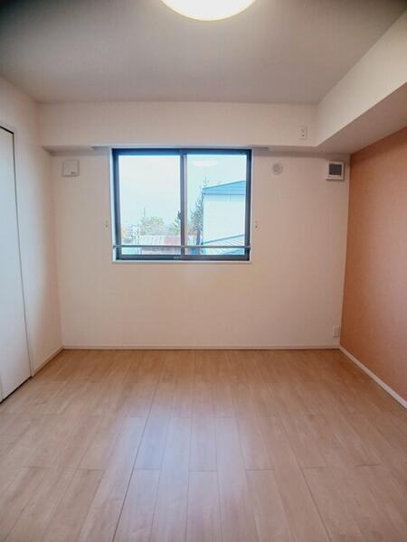 青森市富田２丁目のアパート