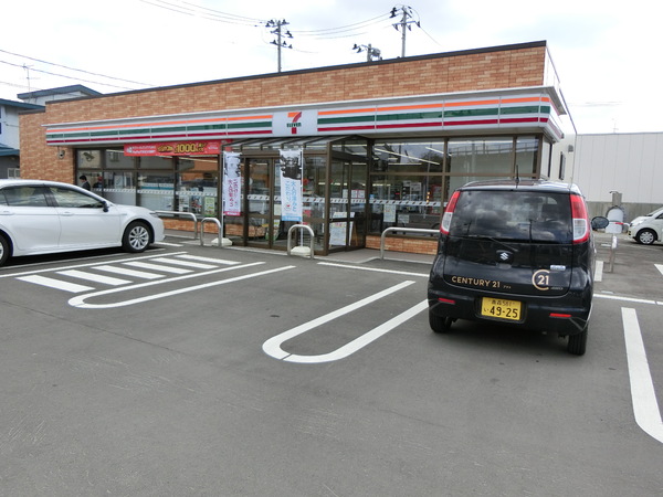 青森市大字浦町字奥野のアパート(セブンイレブン　青森筒井３丁目店)
