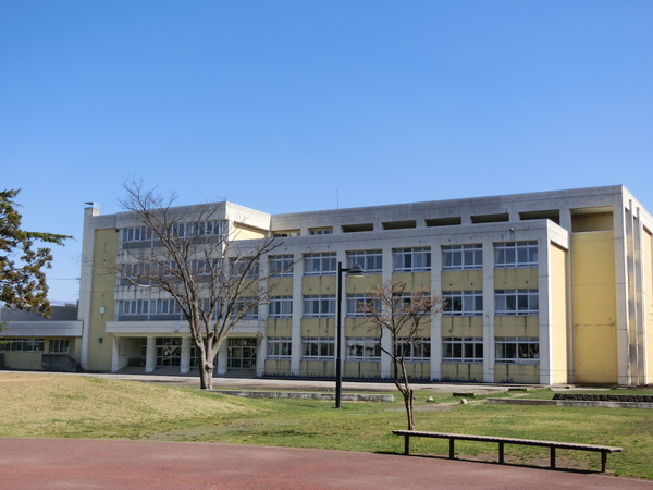 青森市桜川５丁目のアパート(青森市立佃小学校)