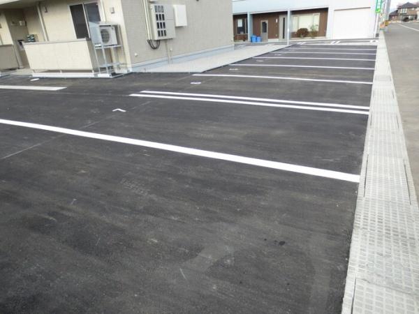 ロジュマン鳴海代官町