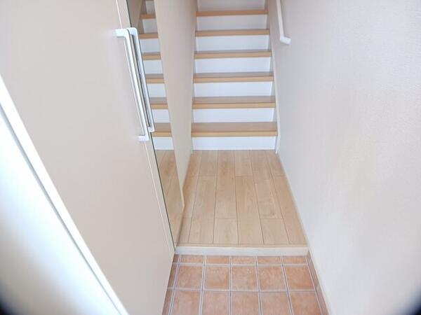 ヴィラ　ハナブサ