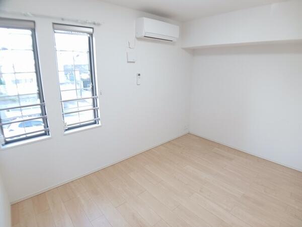 ヴィラ　ハナブサ