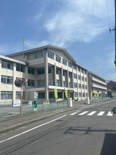 パークソニア(八戸市立根岸小学校)