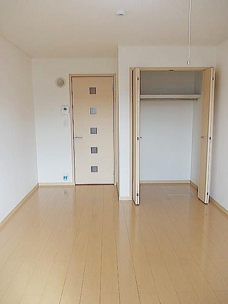 エミグラント