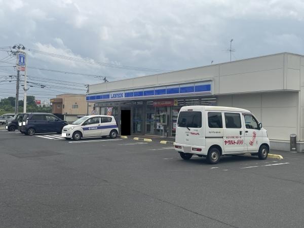 スクエアコート(ローソン八戸長苗代前田店)