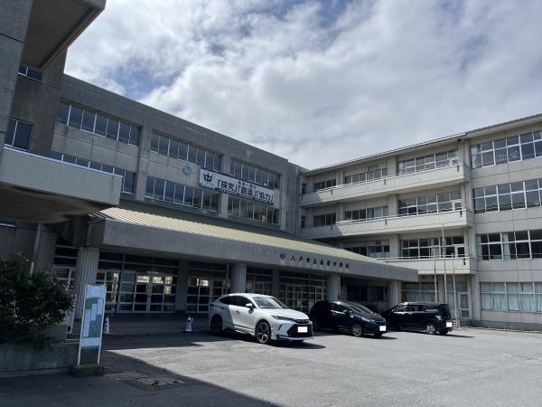 クレアローザ長者(八戸市立長者中学校)