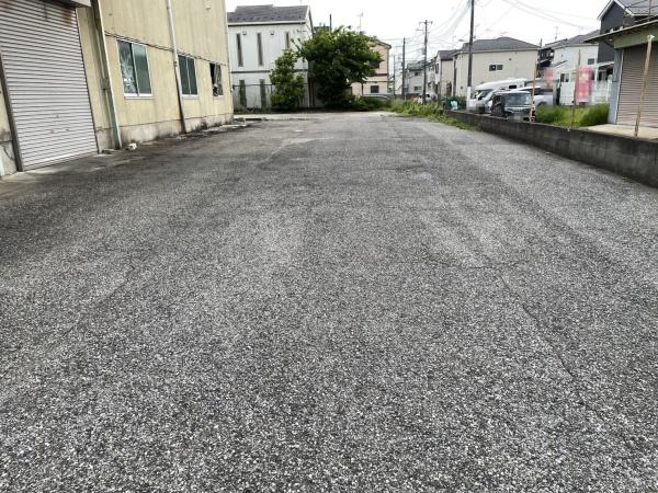 八潮市古新田倉庫