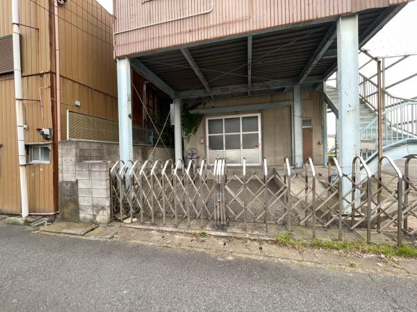 八潮市古新田倉庫
