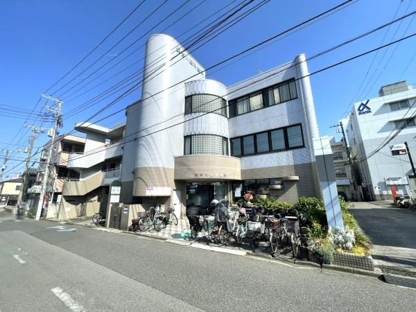 長谷川眼科歯科ビル