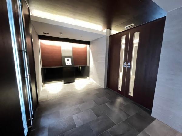 名古屋市東区葵１丁目のマンション