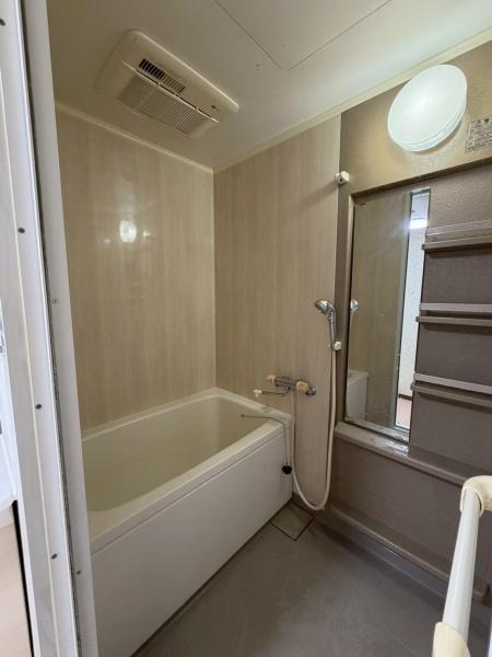 リリーハイツ港(バス)