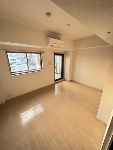 エステムプラザ名古屋・栄プレミアム(リビング)