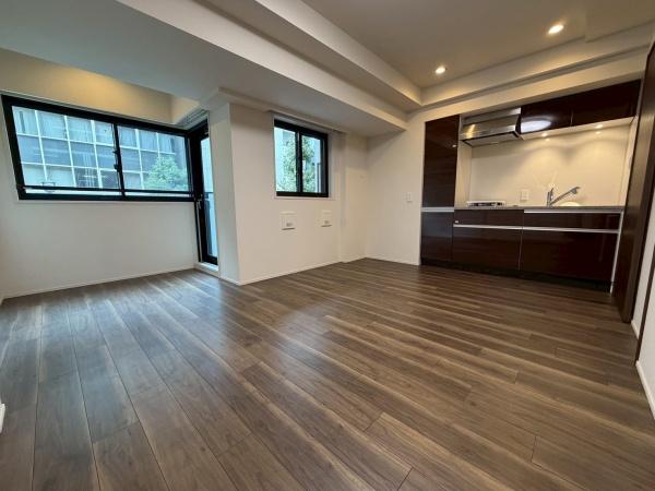 オープンレジデンシア名古屋栄(リビング)