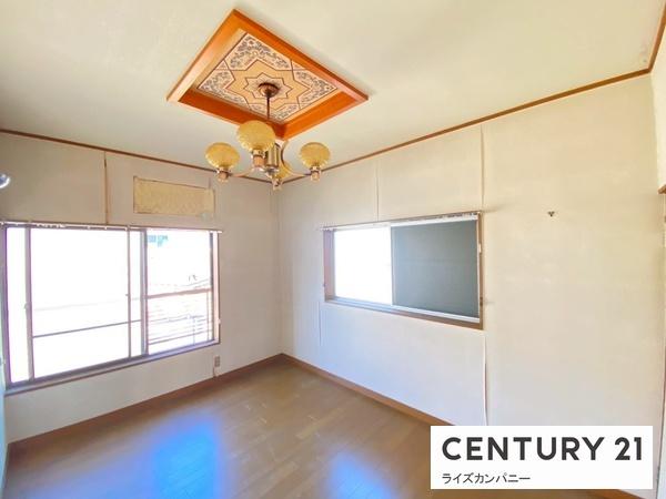 富田林市川向町　中古戸建