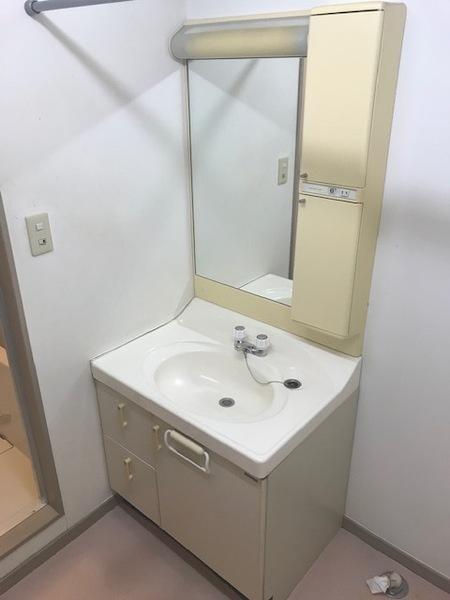 世田谷区野沢２丁目のマンション