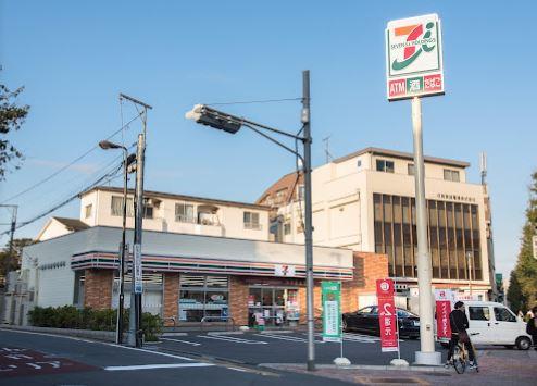 目黒区鷹番1丁目のアパート(セブンイレブン鷹番1丁目店)