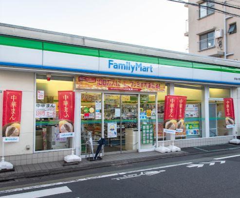 目黒区鷹番1丁目のアパート(ファミリーマート学芸大学駅南店)