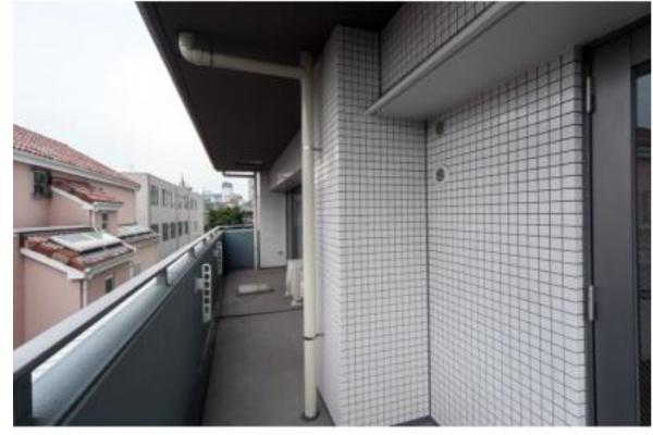 世田谷区上野毛１丁目のマンション