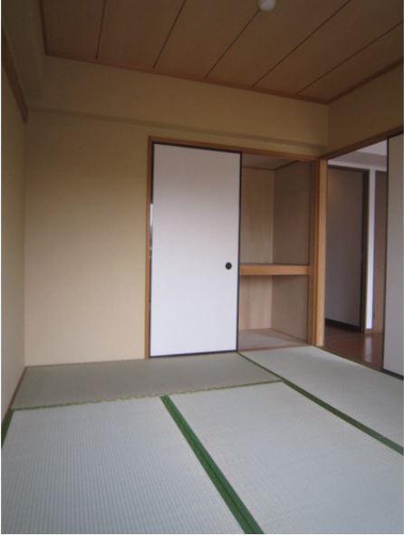 ラミアール玉川