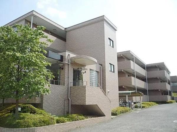 世田谷区岡本３丁目のマンション