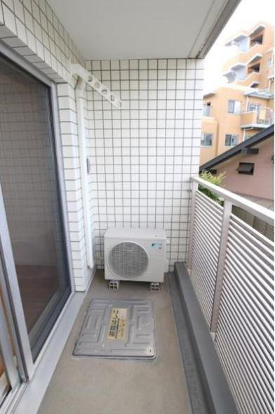 世田谷区用賀３丁目のマンション