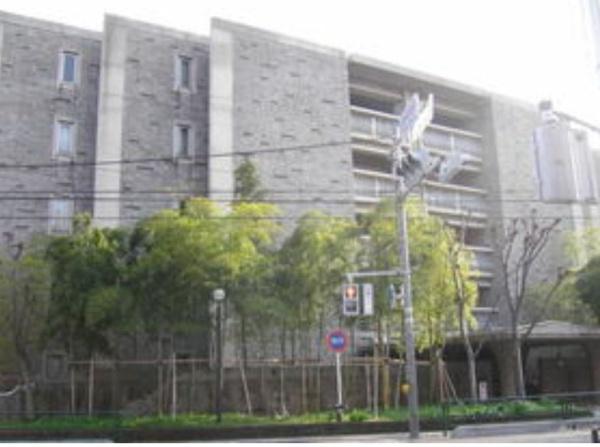 世田谷区鎌田３丁目のマンション