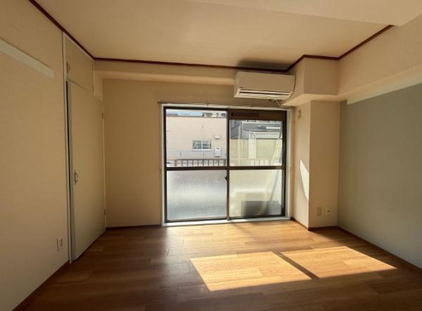 川崎市中原区新丸子町のマンション