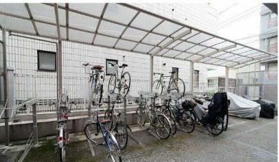 世田谷区奥沢１丁目のマンション
