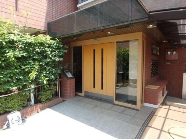 世田谷区玉川３丁目のマンション