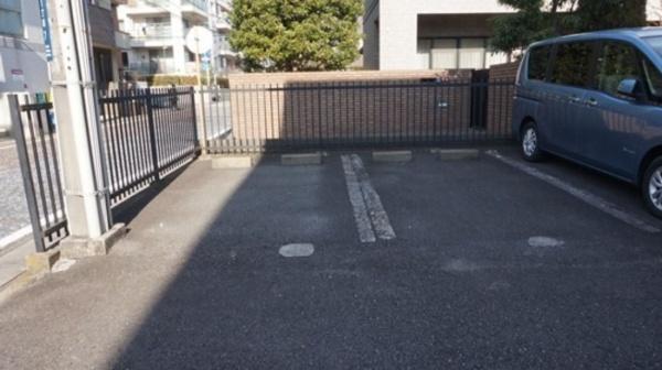 川崎市高津区末長１丁目のマンション