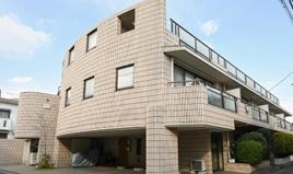 世田谷区羽根木２丁目のマンション