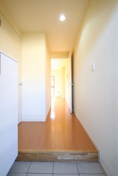 大田区蒲田3丁目のマンション(玄関)