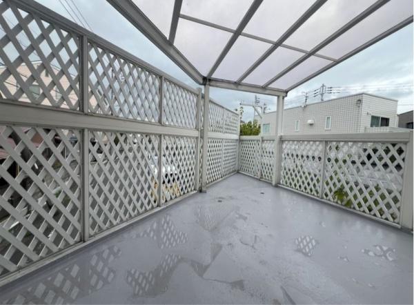 大田区北千束2丁目の貸家(バルコニー)