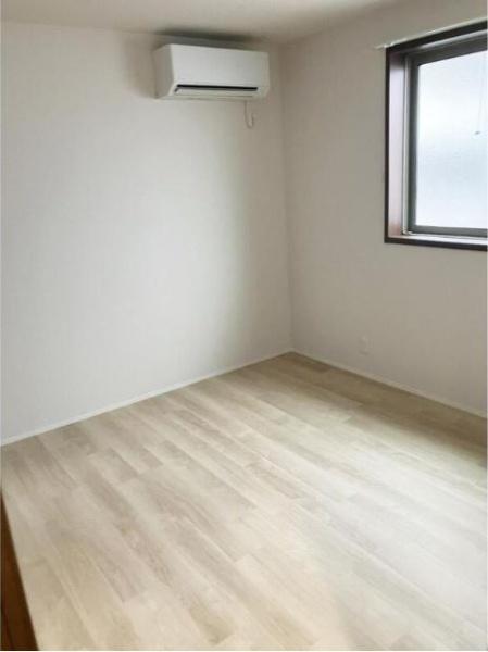 新宿区北新宿４丁目の貸家