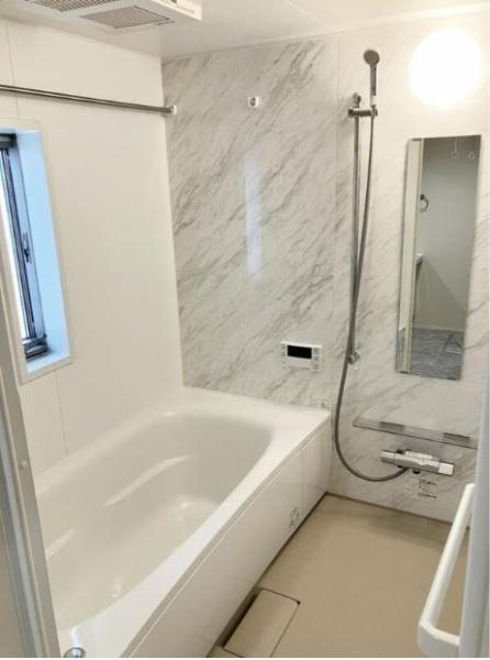 新宿区北新宿４丁目の貸家