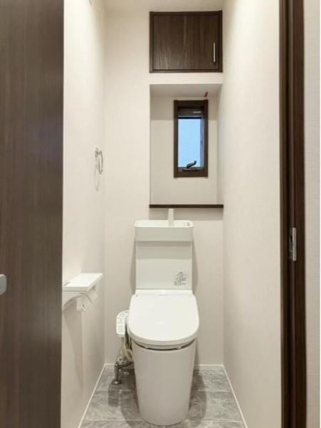 新宿区北新宿４丁目の貸家