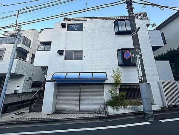 中野区弥生町１丁目のマンション